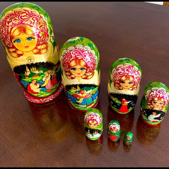Russian Nesting Doll - Picture 2 of 11
